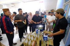 Wabup Gowa Kenalkan Produk Khas Daerah ke Ketua MPR RI
