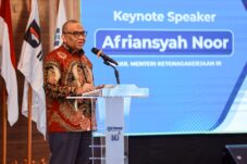 Wamenaker Afriansyah Noor